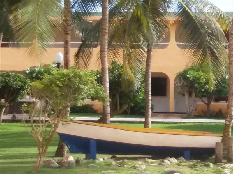 Portofino Complex Hotel Playa El Agua ภายนอก รูปภาพ