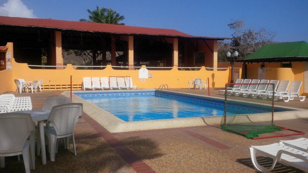 Portofino Complex Hotel Playa El Agua ภายนอก รูปภาพ