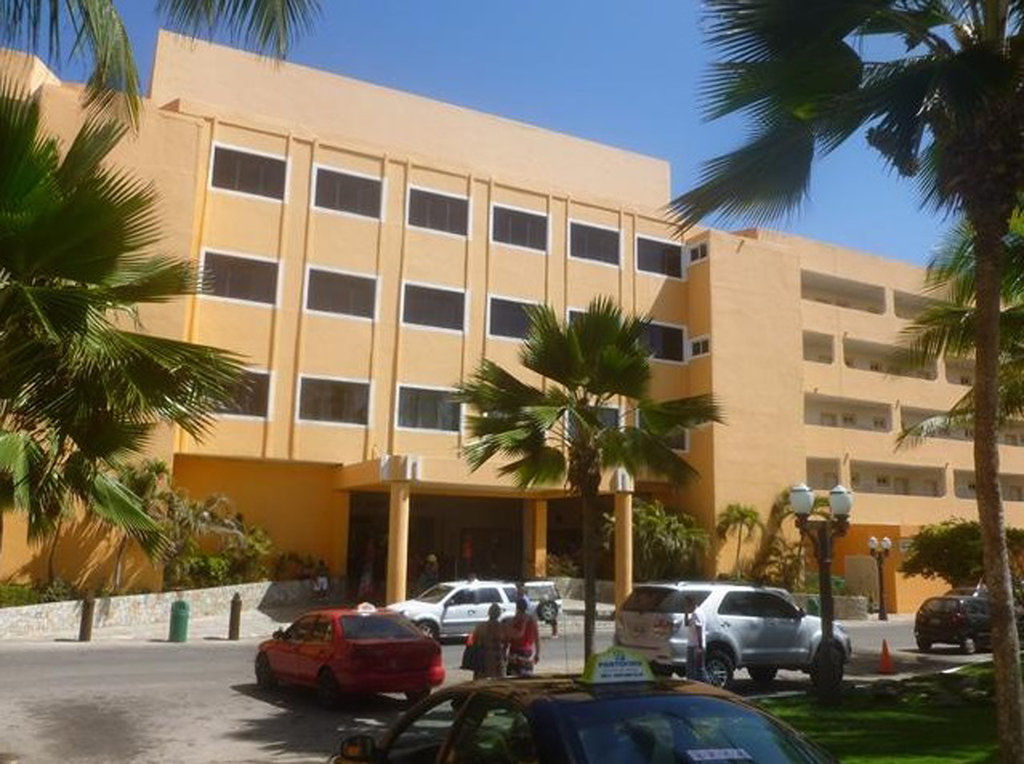 Portofino Complex Hotel Playa El Agua ภายนอก รูปภาพ