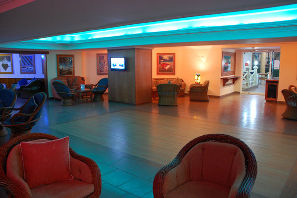 Portofino Complex Hotel Playa El Agua ภายนอก รูปภาพ