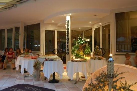 Portofino Complex Hotel Playa El Agua ภายนอก รูปภาพ